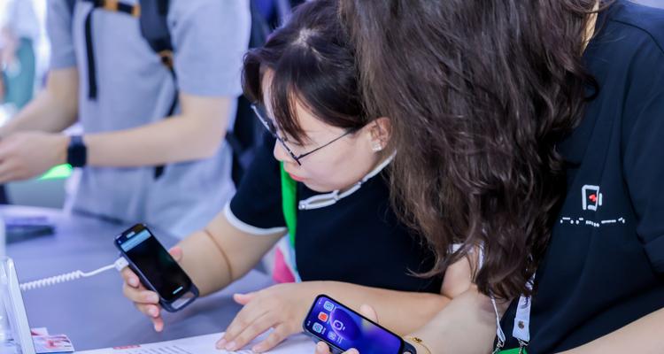有道 AI 答疑笔如何定义教育硬件的“iPhone 时刻”